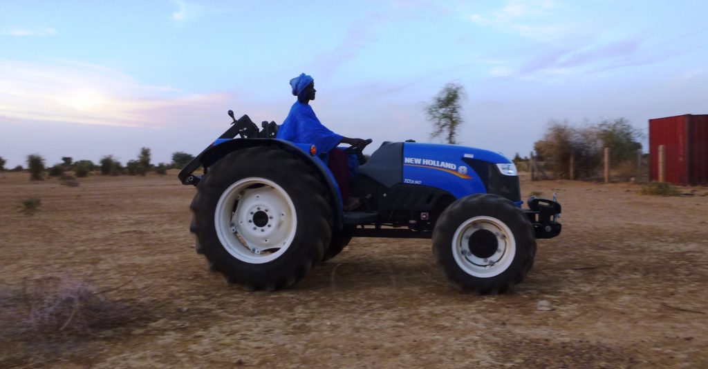 Tracteur pour l'agriculture et l'irrigation