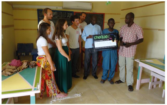 Students from Holland (Nijmegen) visit Maison des Sourds